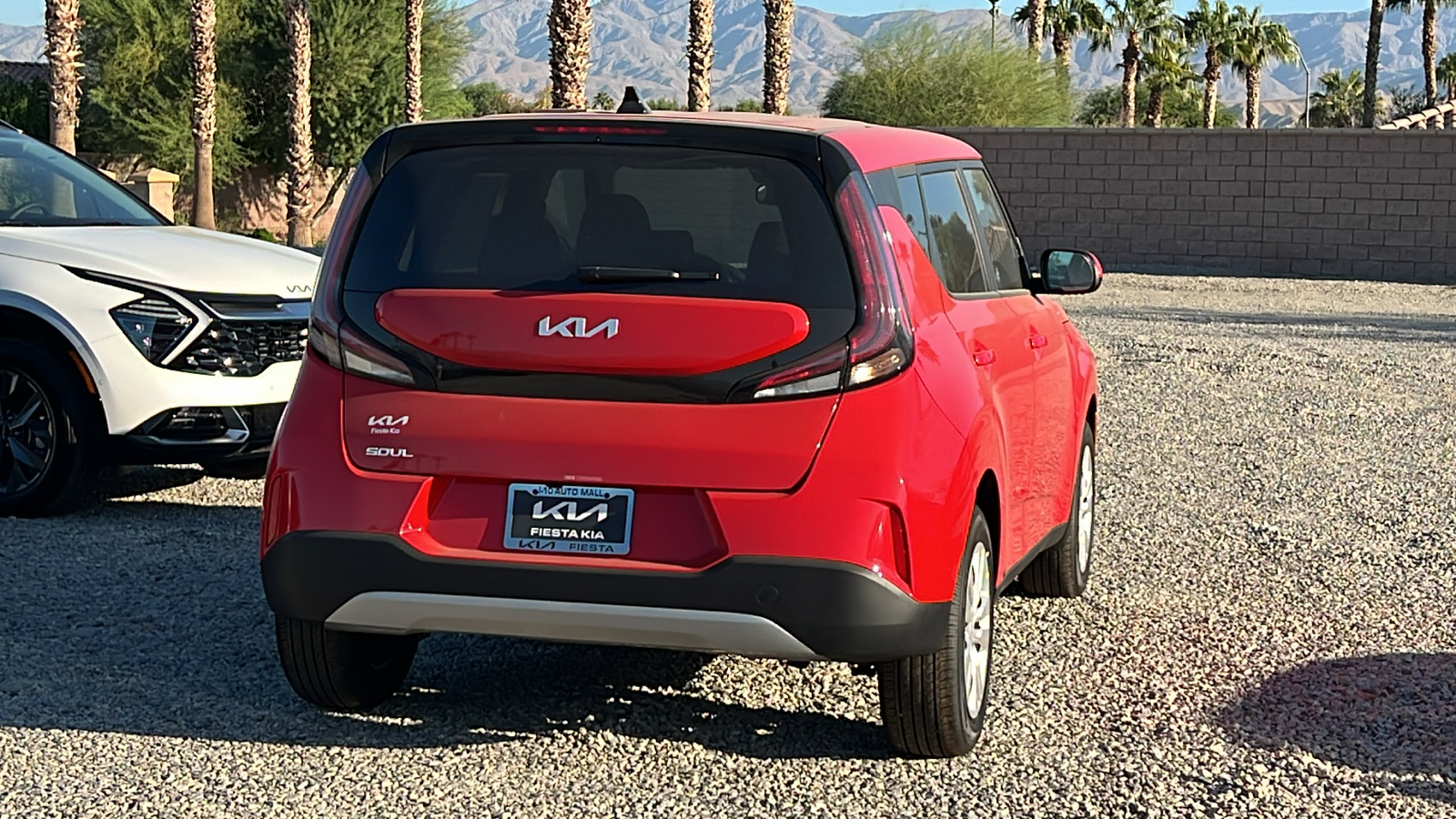 2025 Kia Soul LX 8