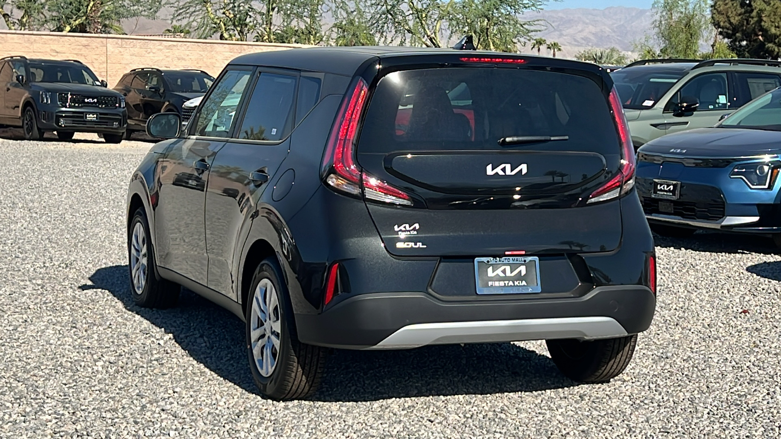 2025 Kia Soul LX 6