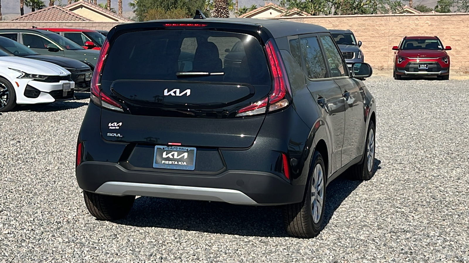 2025 Kia Soul LX 8