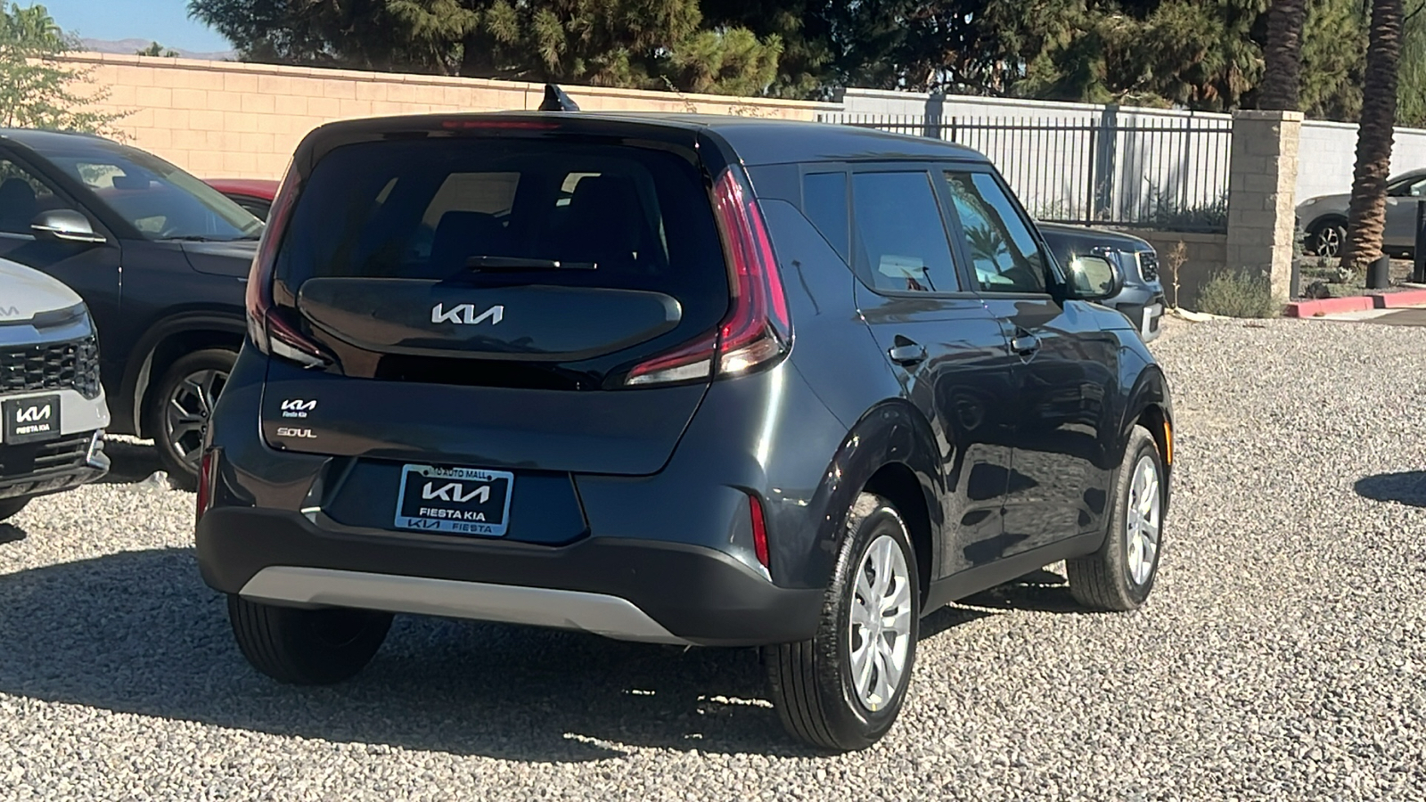 2025 Kia Soul LX 8