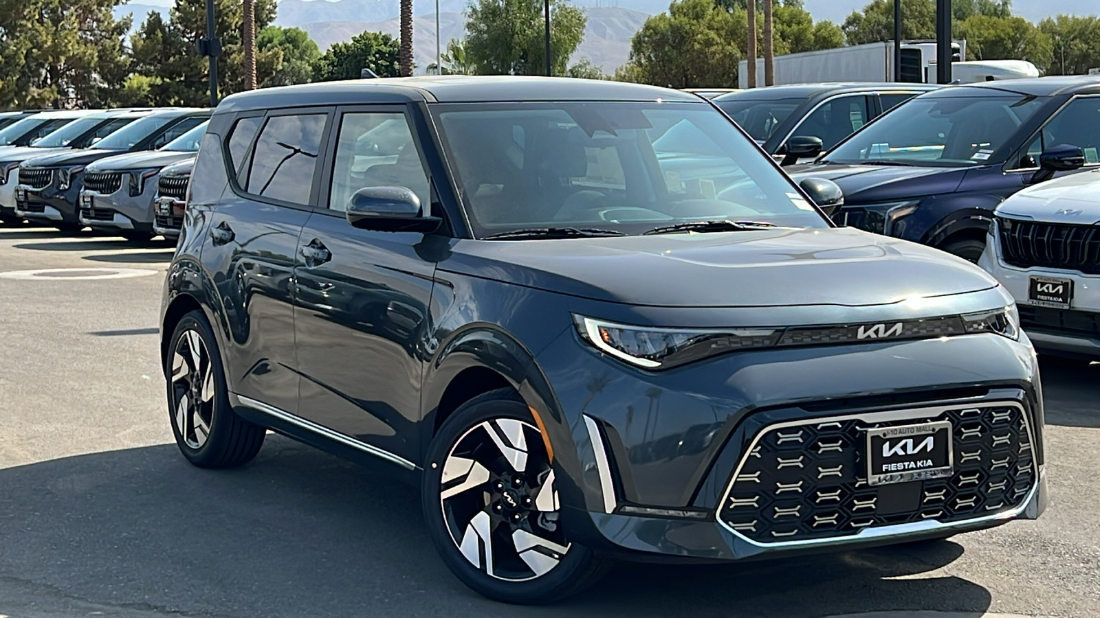 2025 Kia Soul GT-Line 1