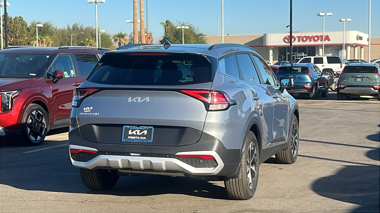 2025 Kia Sportage EX 8