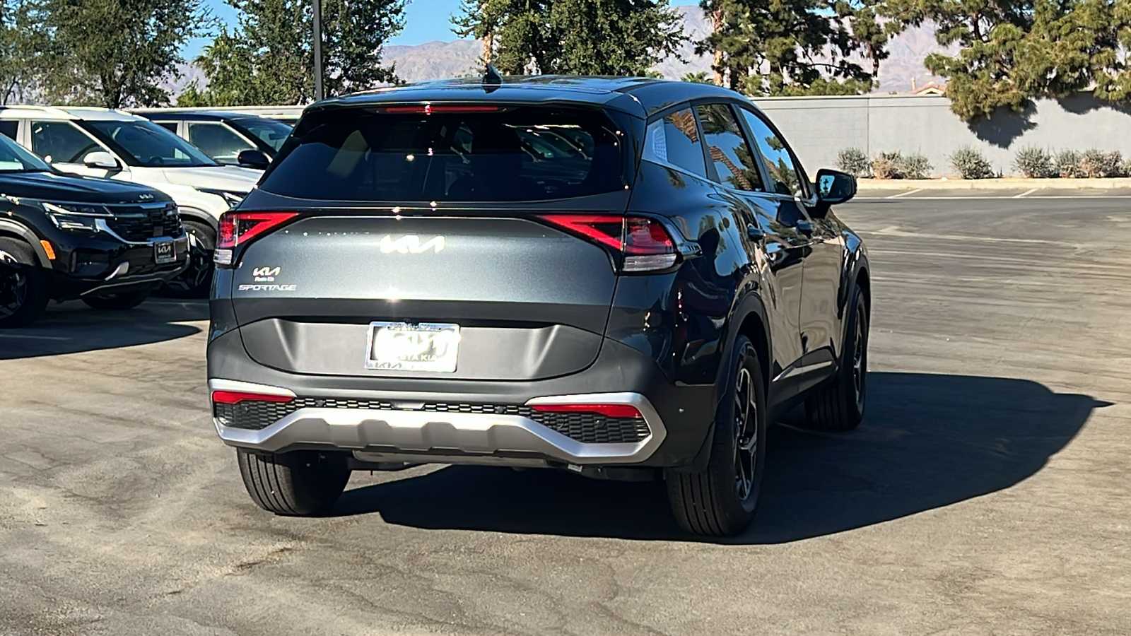 2025 Kia Sportage LX 8