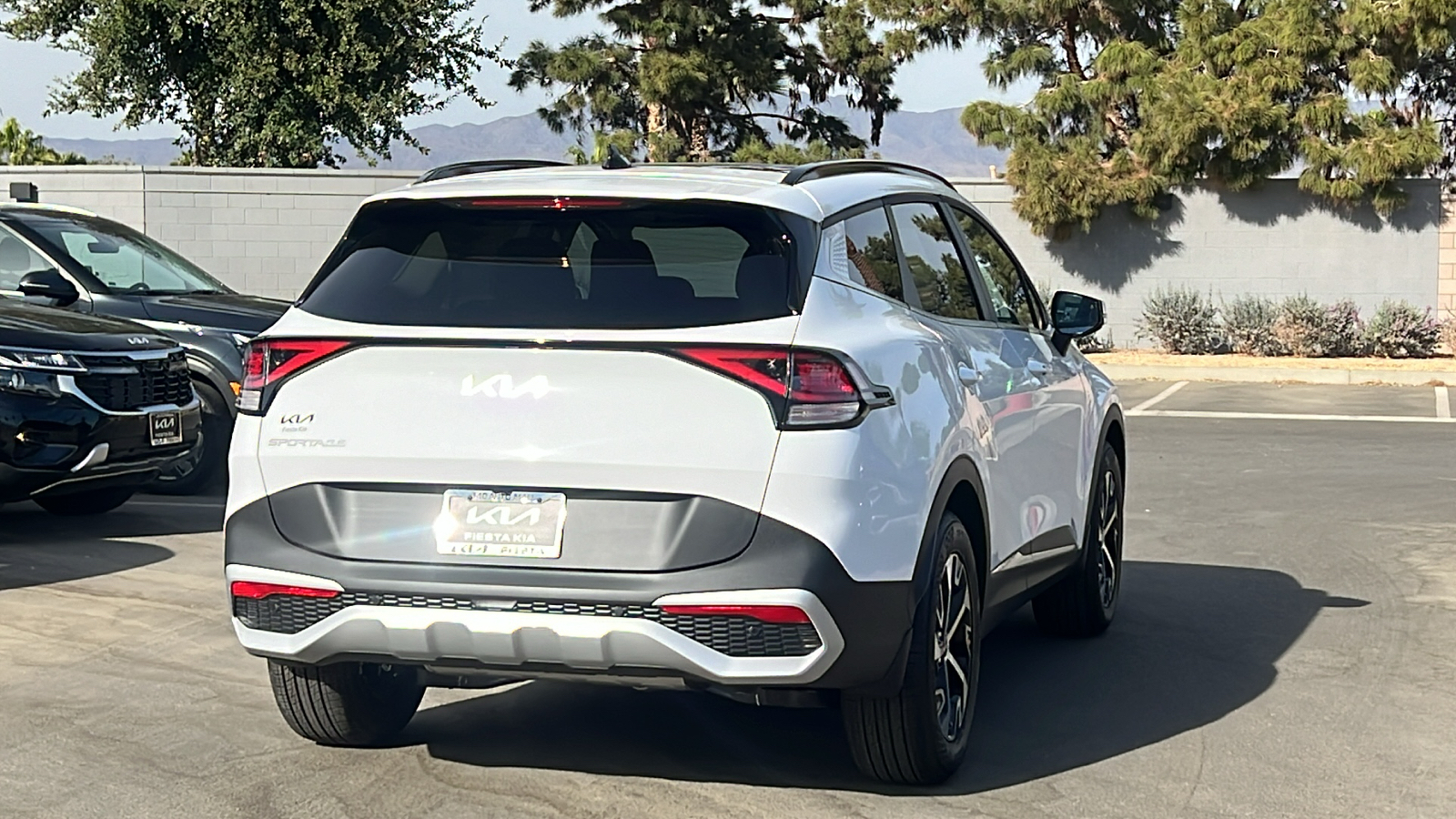 2025 Kia Sportage EX 8