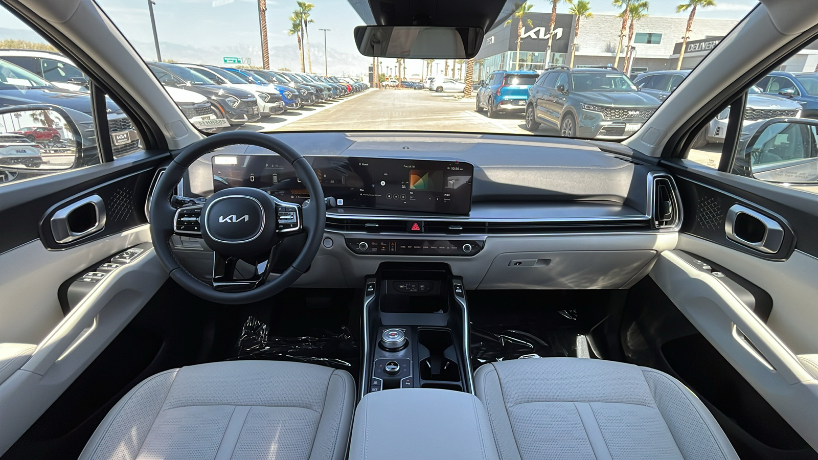 2025 Kia Sorento Plug-In Hybrid EX 12