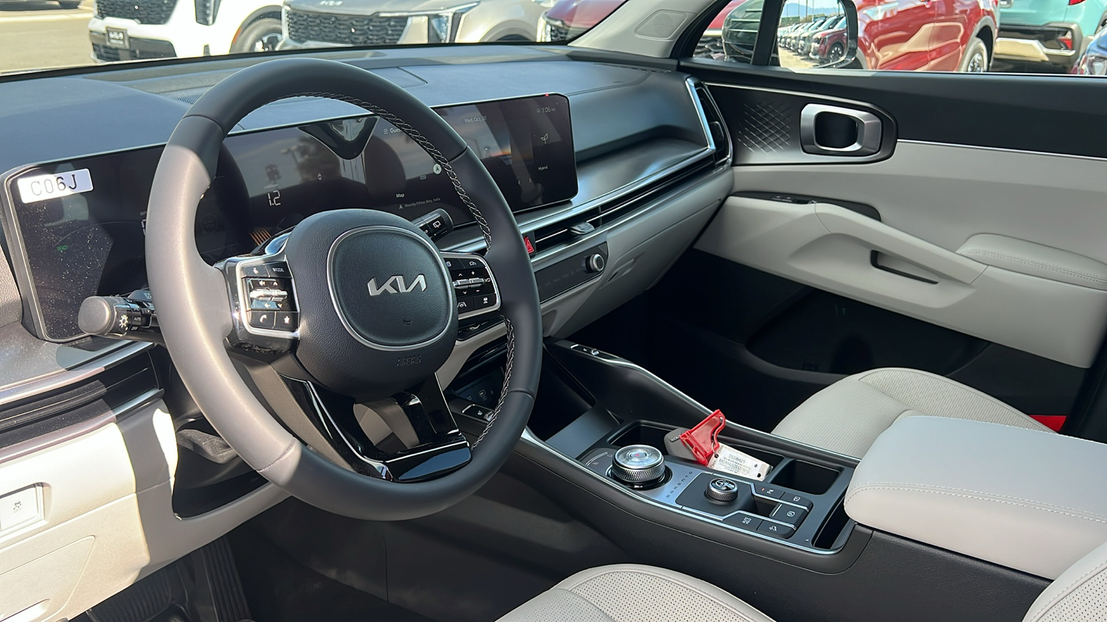 2025 Kia Sorento Hybrid EX 19