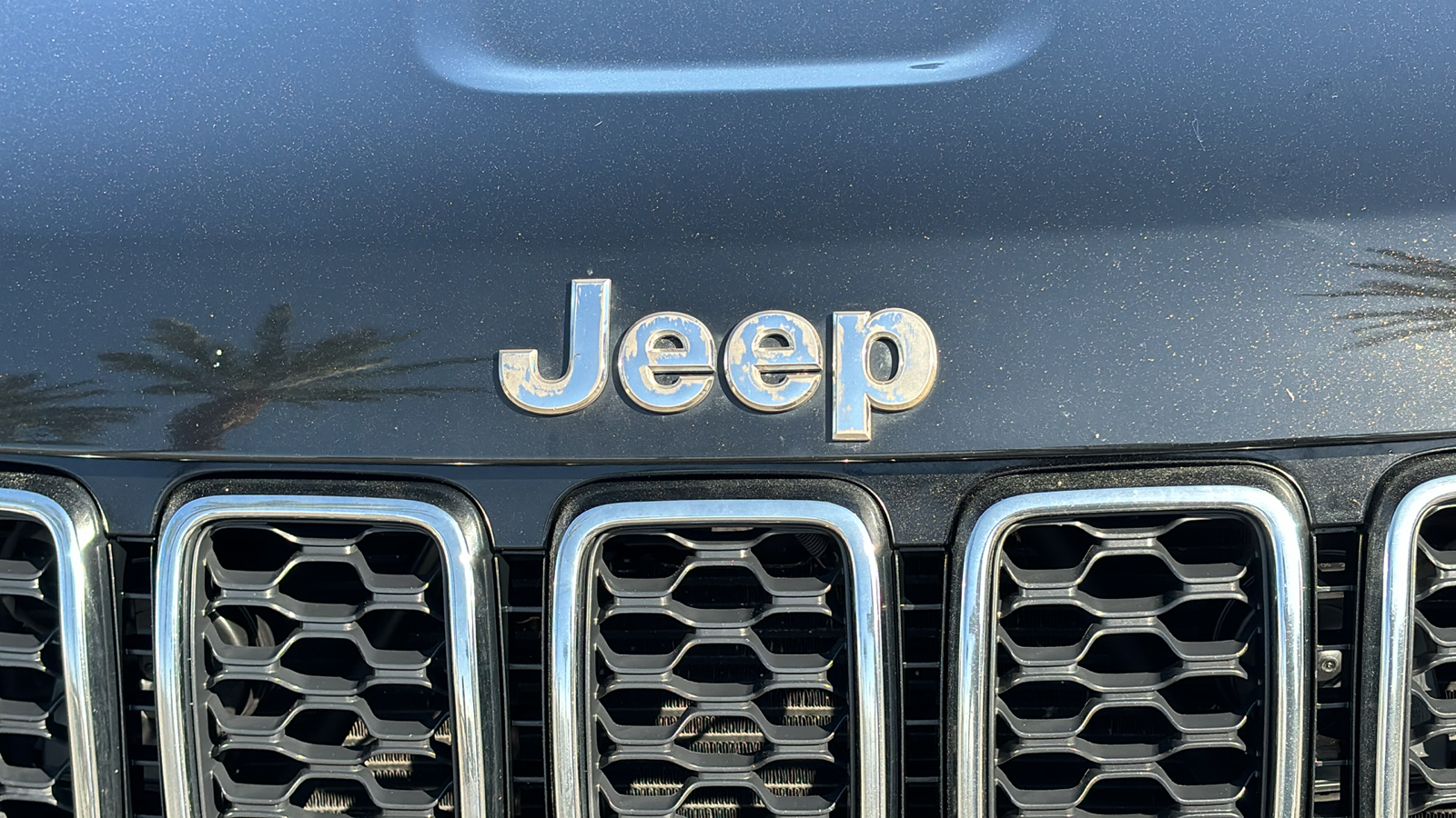 2020 Jeep Grand Cherokee Laredo E 8