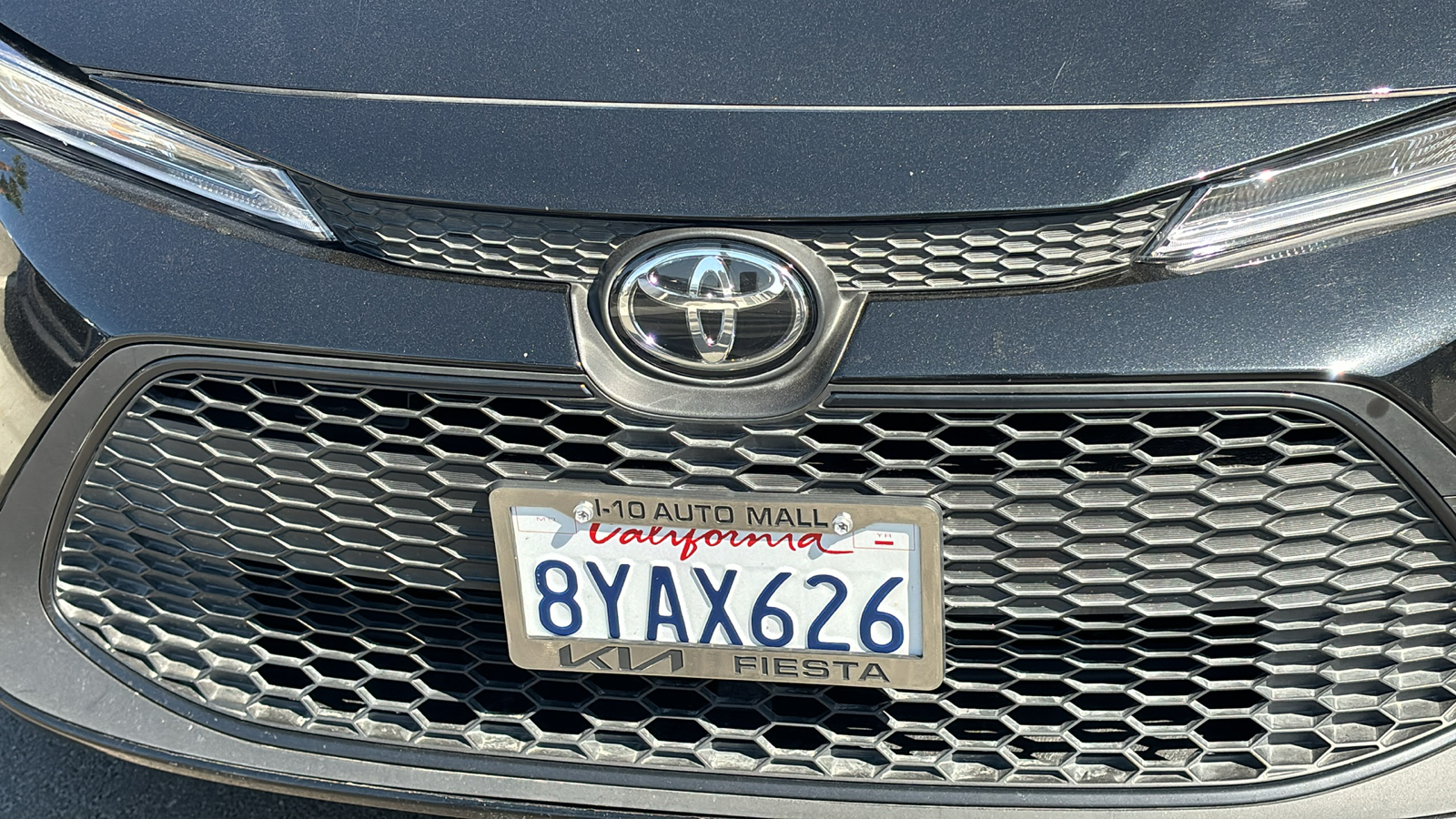 2022 Toyota Corolla LE 8
