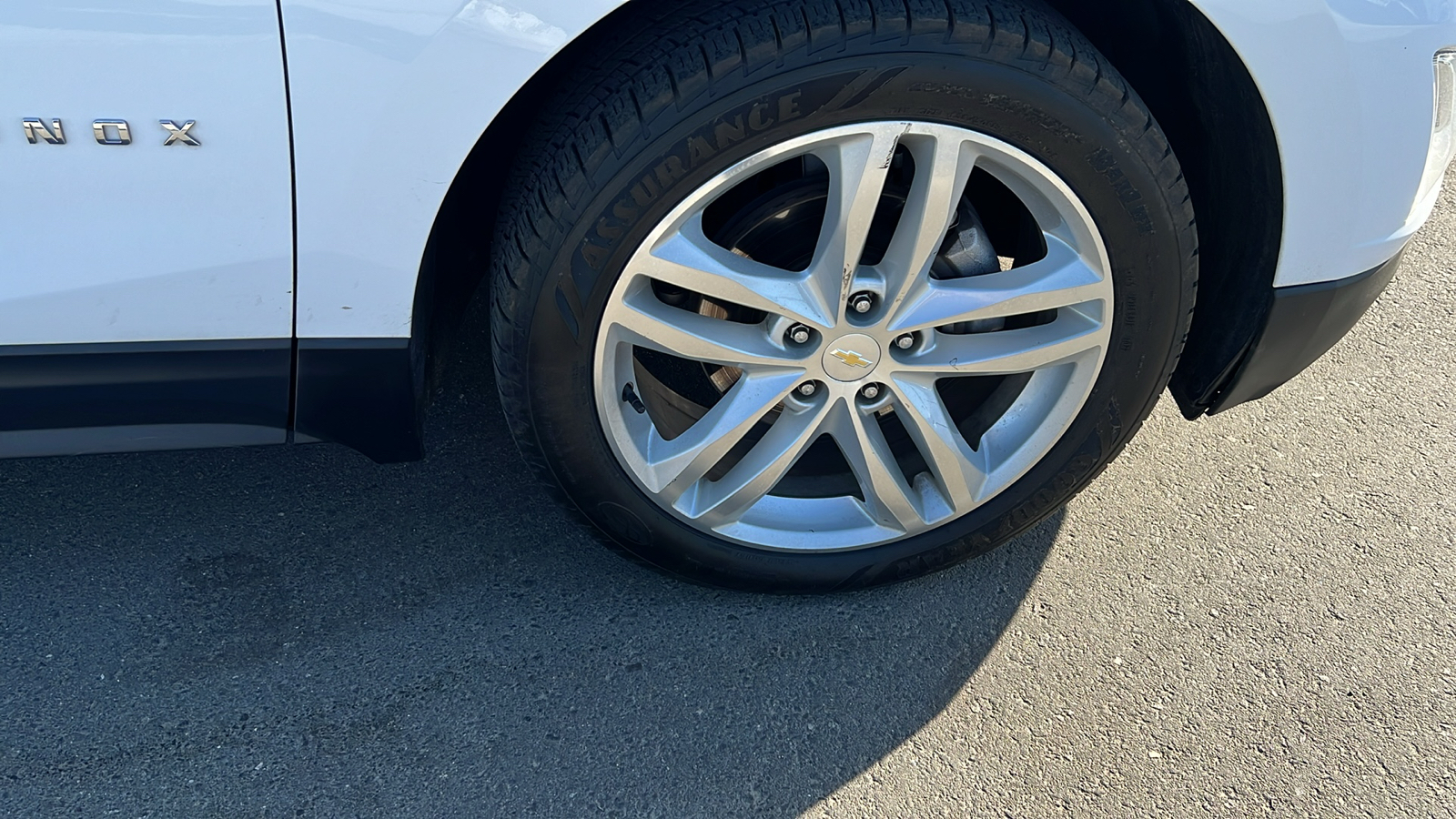 2019 Chevrolet Equinox Premier 12