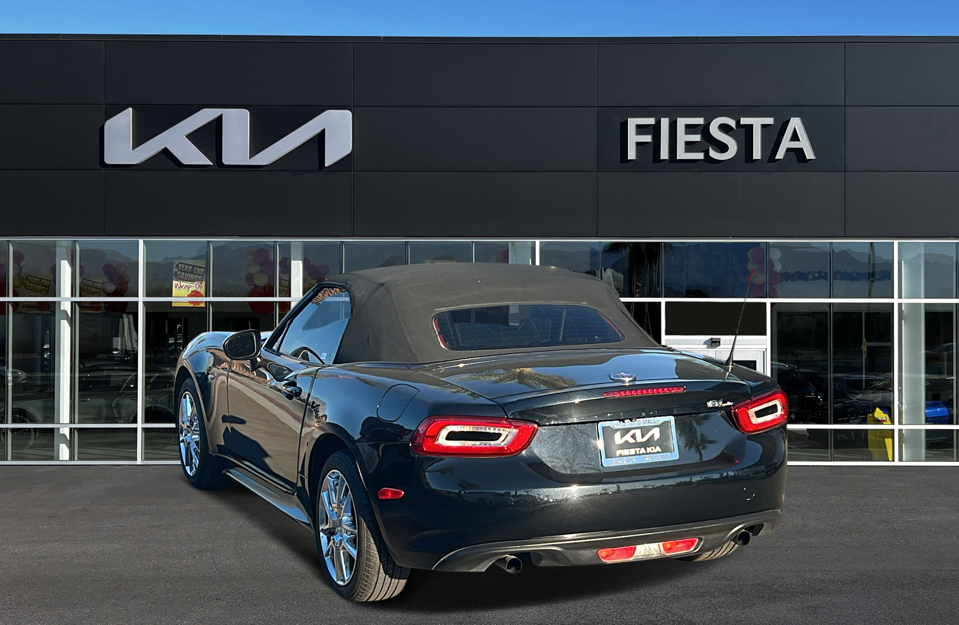 2017 Fiat 124 Spider Abarth 4