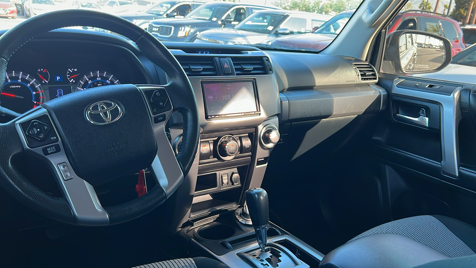 2019 Toyota 4Runner SR5 16