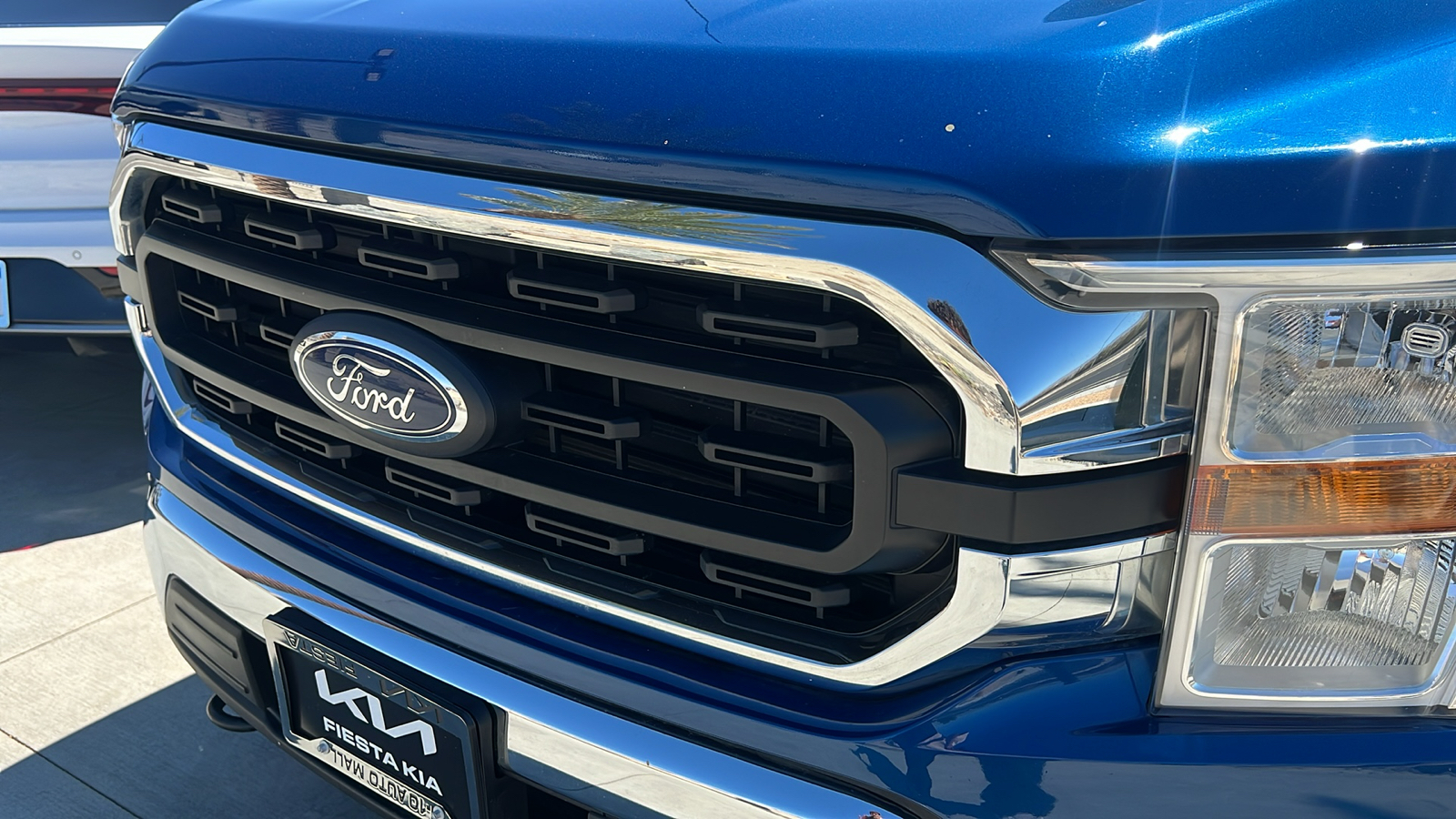 2023 Ford F-150 XLT 8