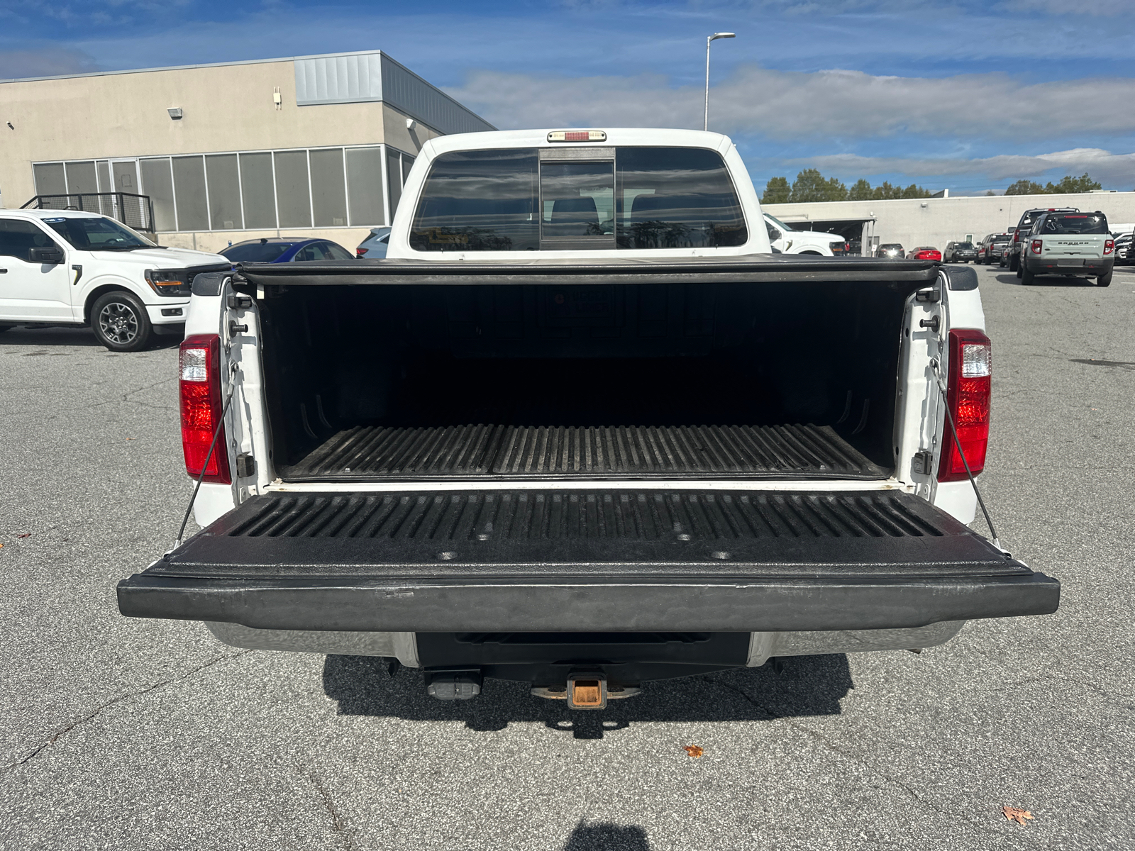 2016 Ford F-250SD Lariat 18