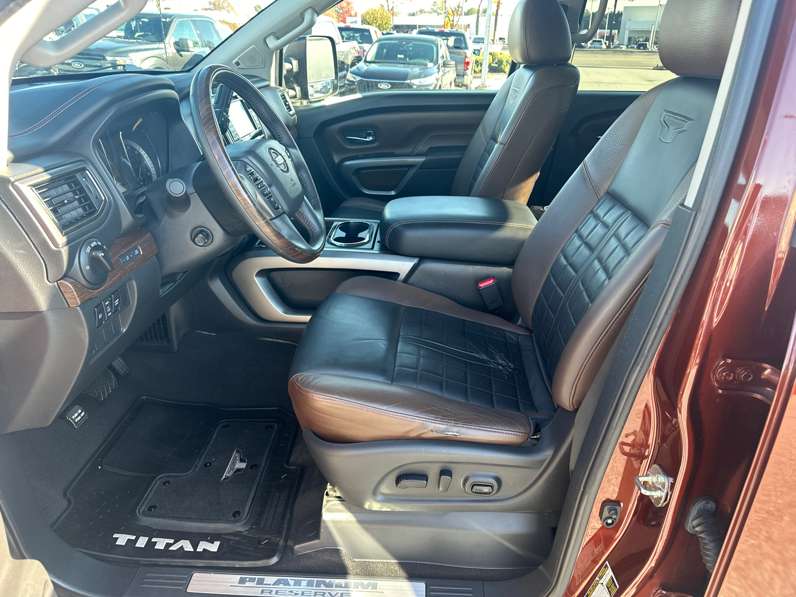 2016 Nissan Titan XD Platinum Reserve 9