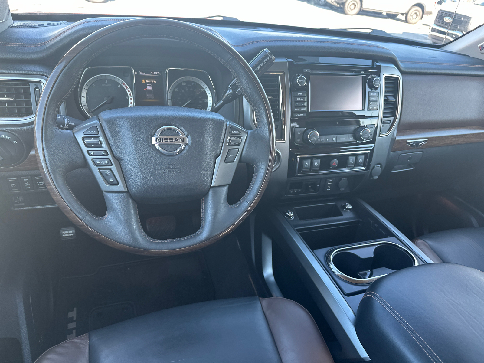 2016 Nissan Titan XD Platinum Reserve 22