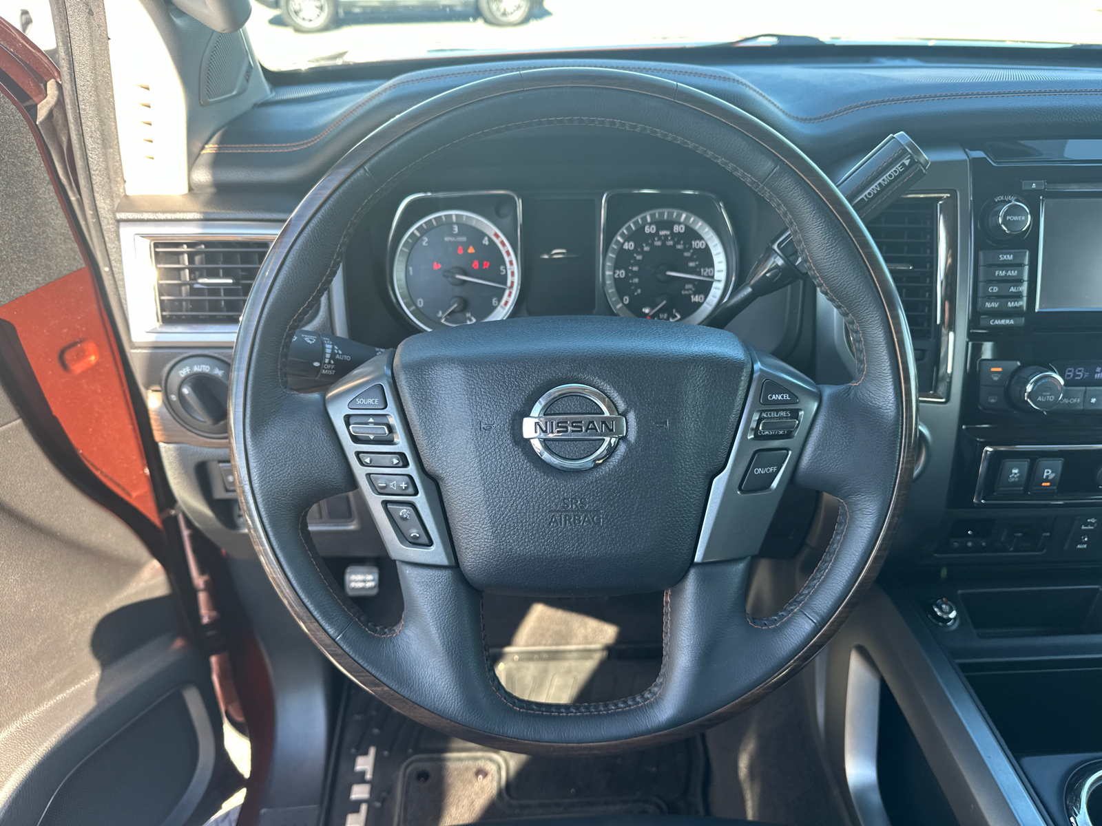 2016 Nissan Titan XD Platinum Reserve 23