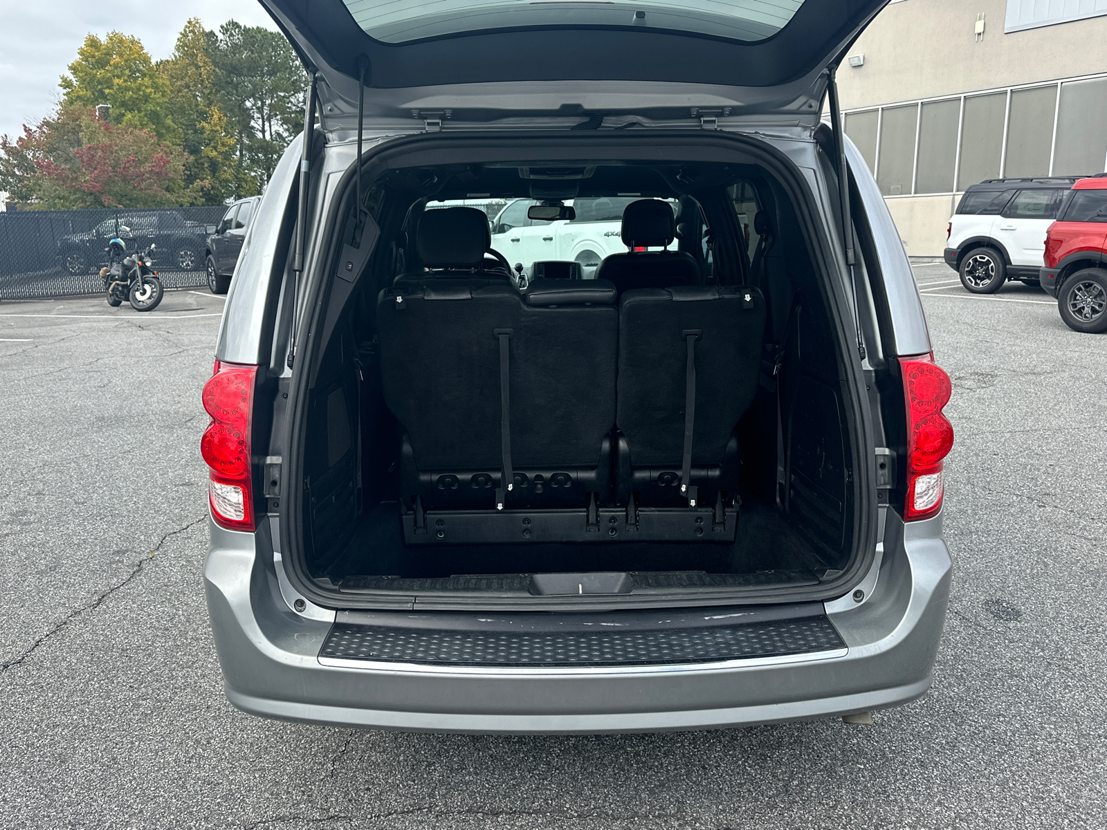 2019 Dodge Grand Caravan GT 17