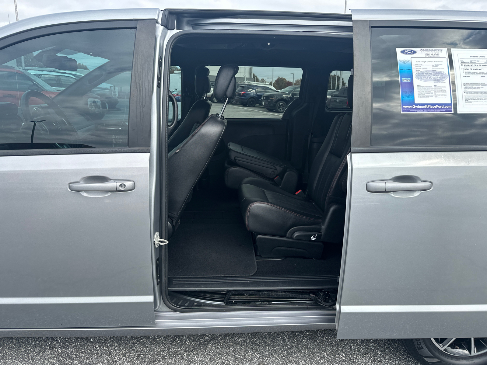 2019 Dodge Grand Caravan GT 19