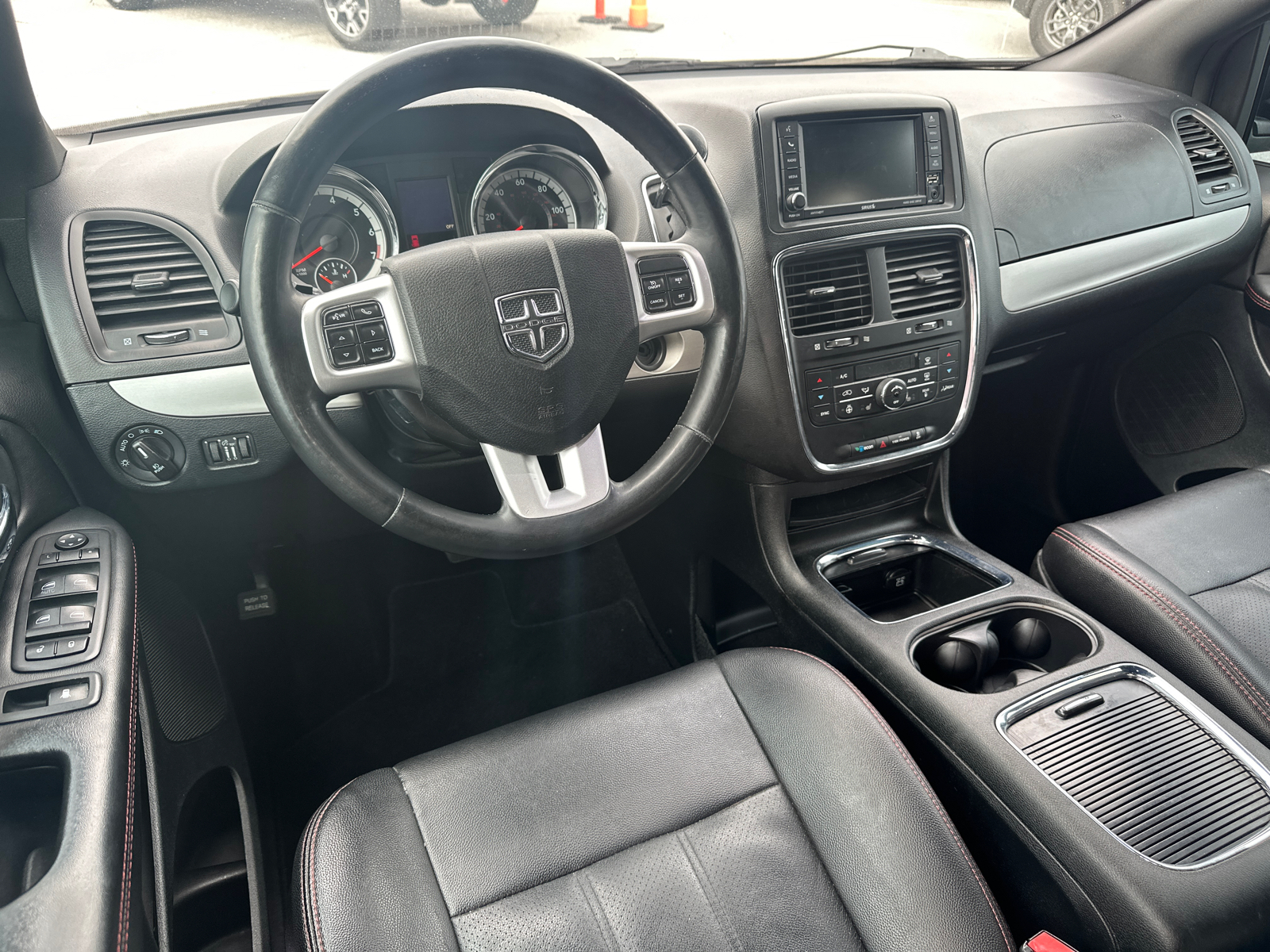 2019 Dodge Grand Caravan GT 21