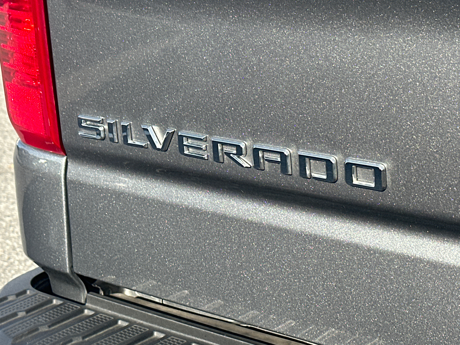 2020 Chevrolet Silverado 1500 LT 32