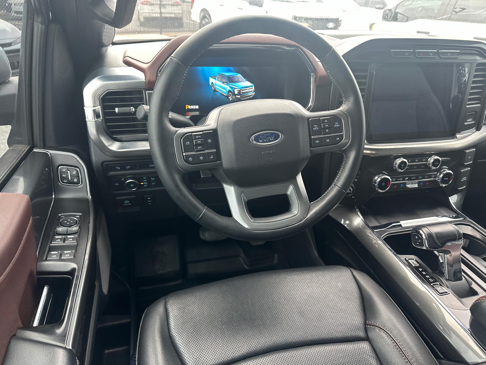 2022 Ford F-150 Lariat 22