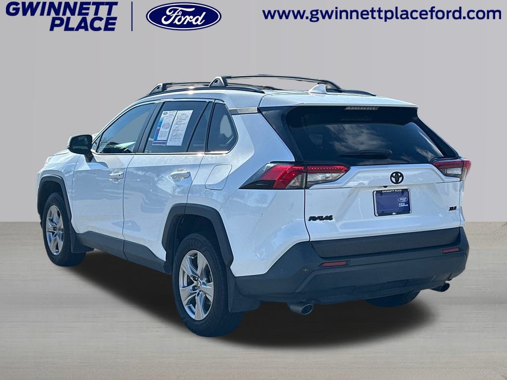 2022 Toyota RAV4 XLE 7