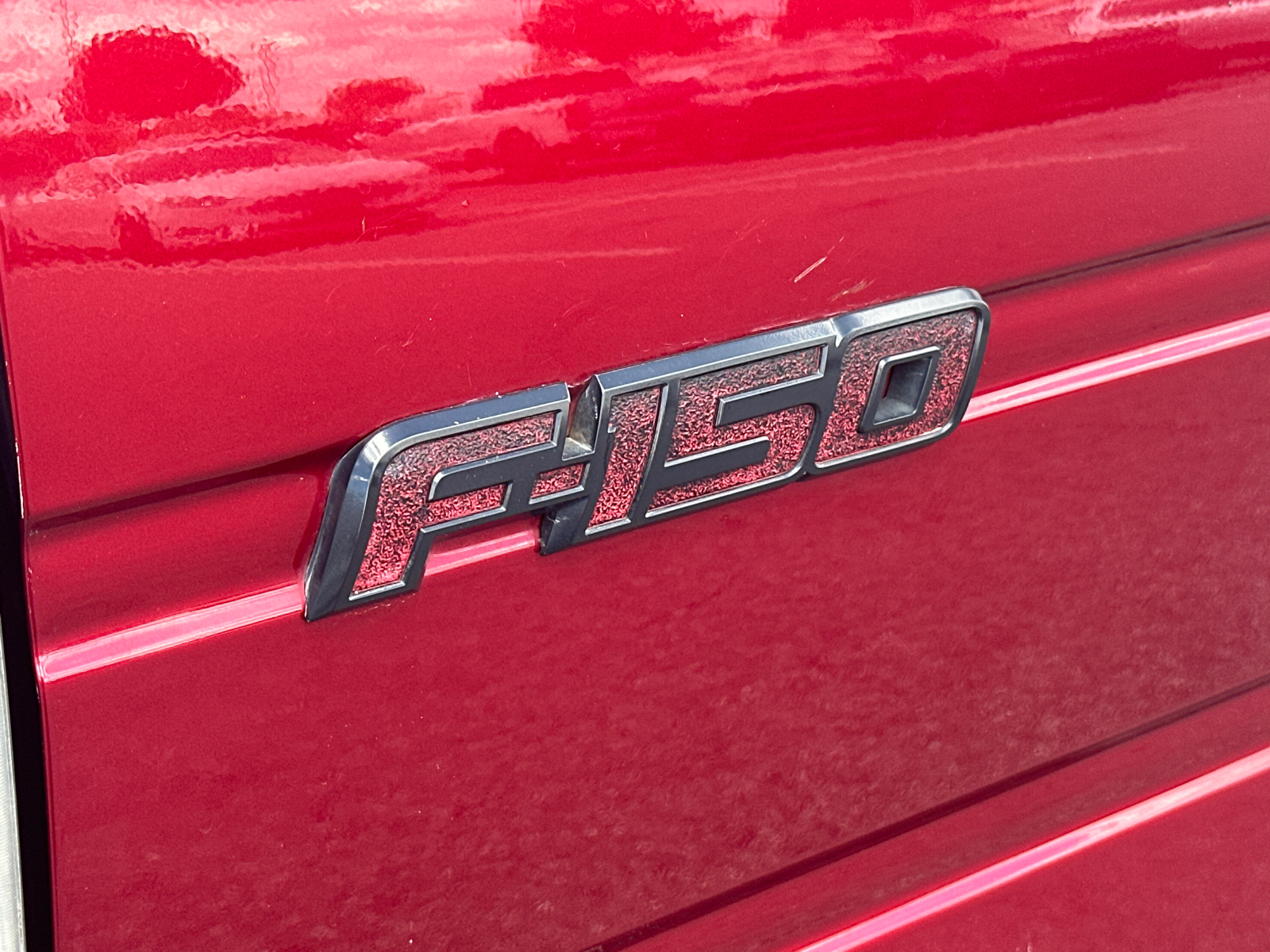 2014 Ford F-150 FX4 32