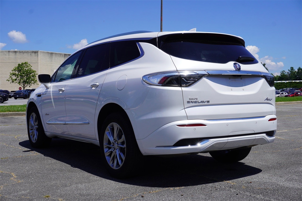 2023 Buick Enclave Avenir 26