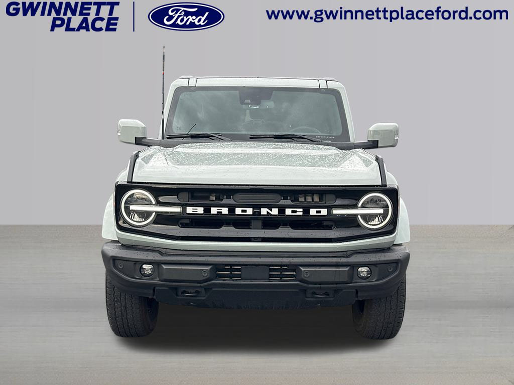 2023 Ford Bronco Outer Banks 2