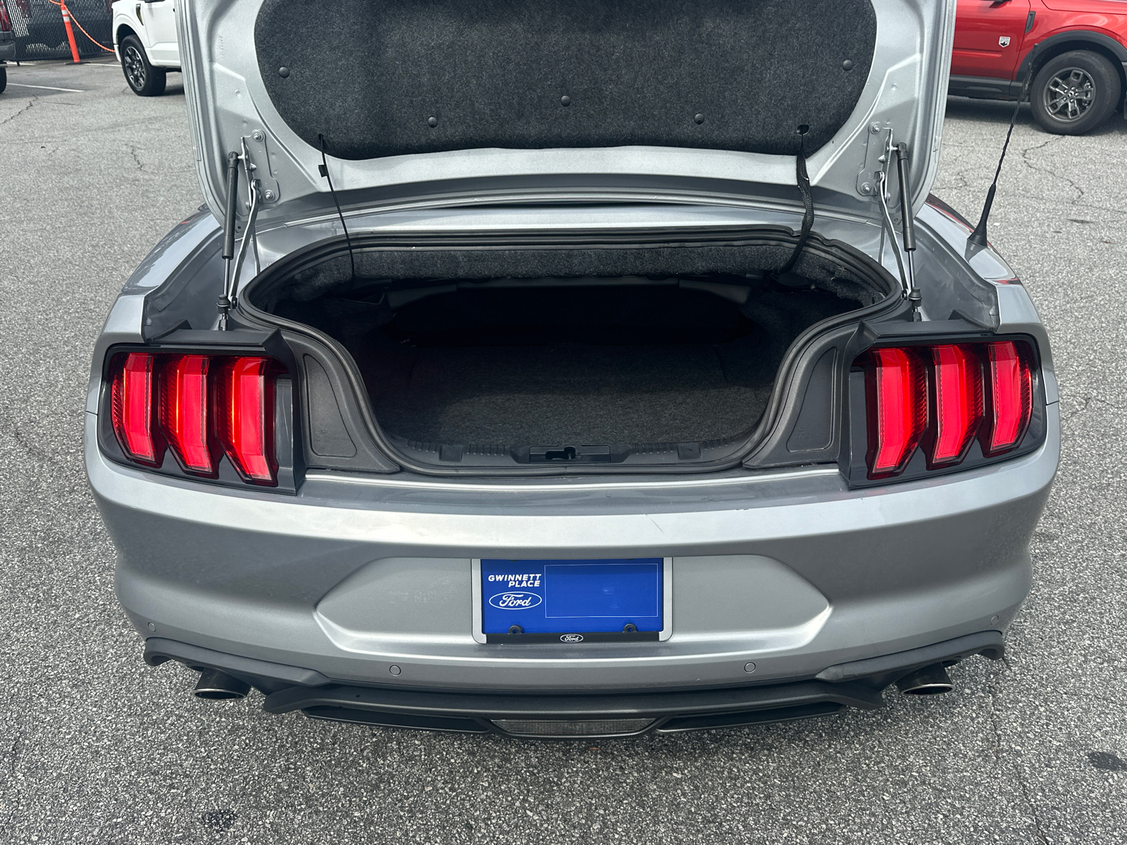 2021 Ford Mustang EcoBoost Premium 17