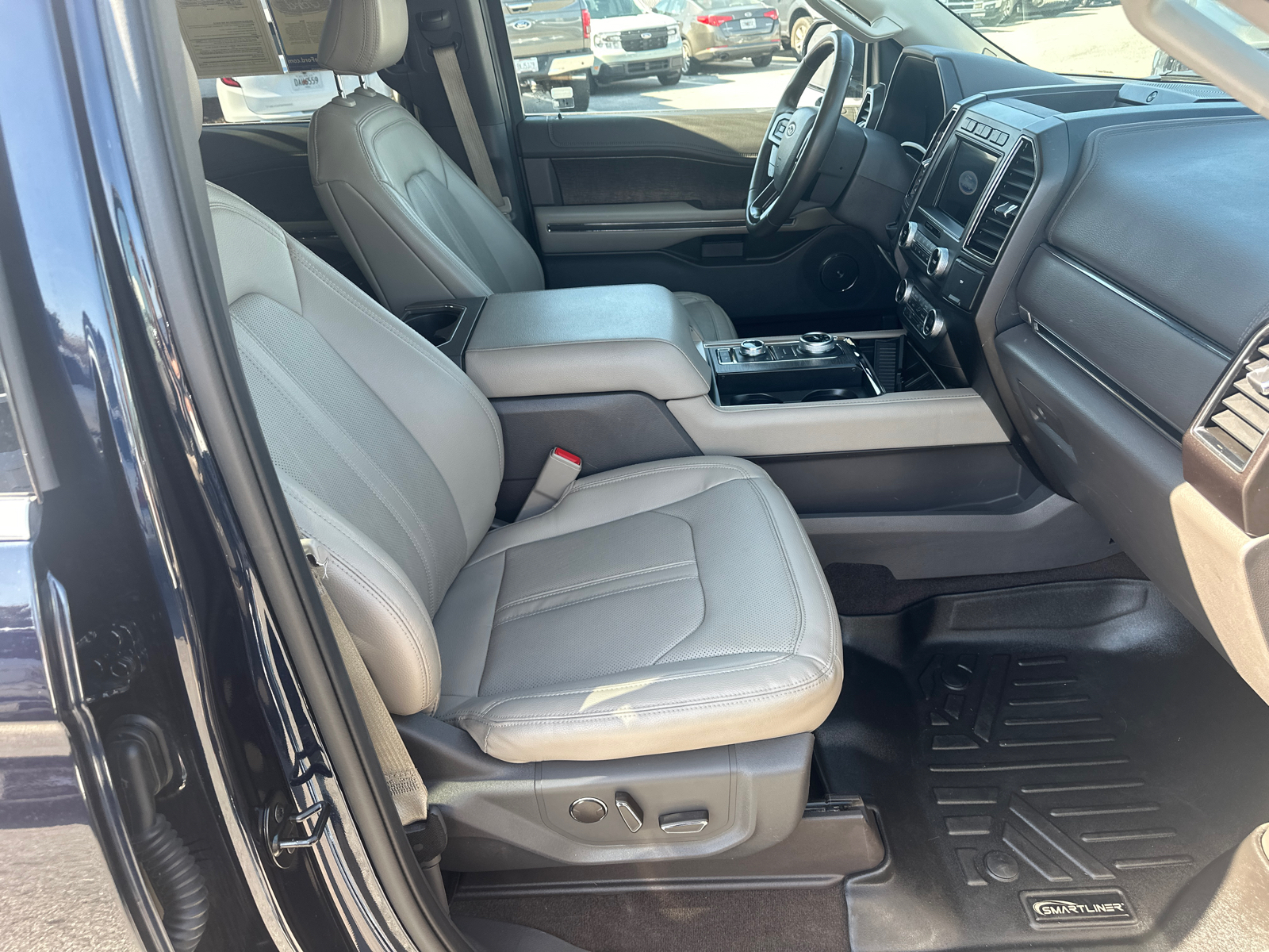 2021 Ford Expedition Limited 13