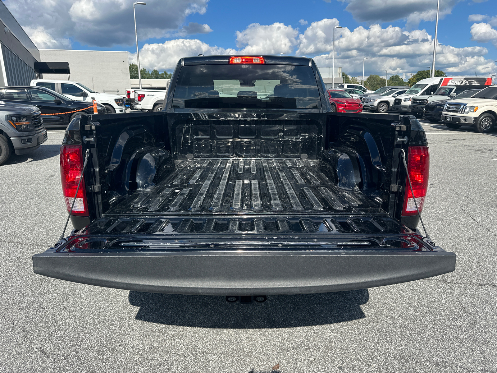 2022 Ram 1500 Classic Tradesman 18