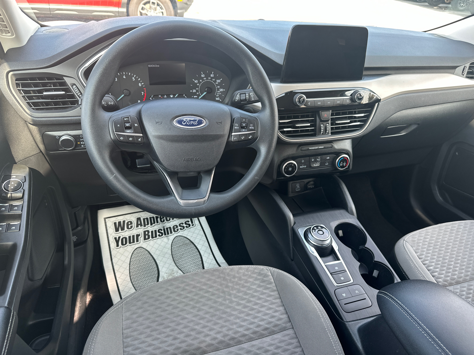 2022 Ford Escape SE 22