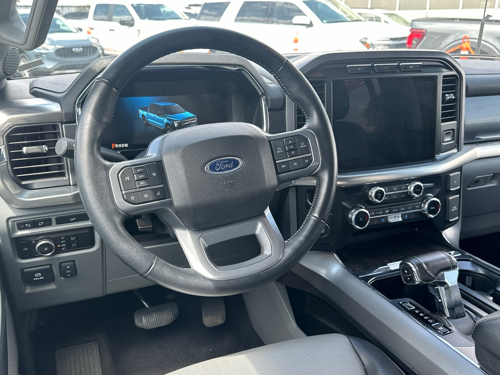 2023 Ford F-150 Lariat 22