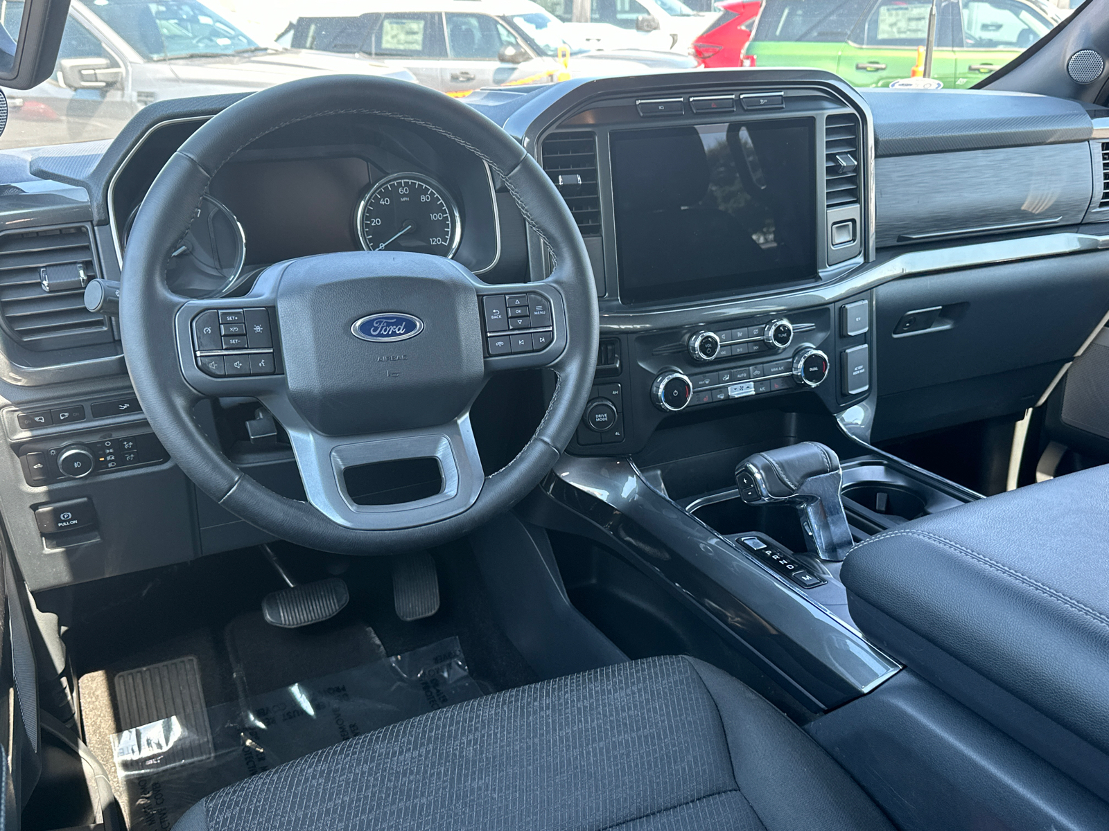 2023 Ford F-150 XLT 22