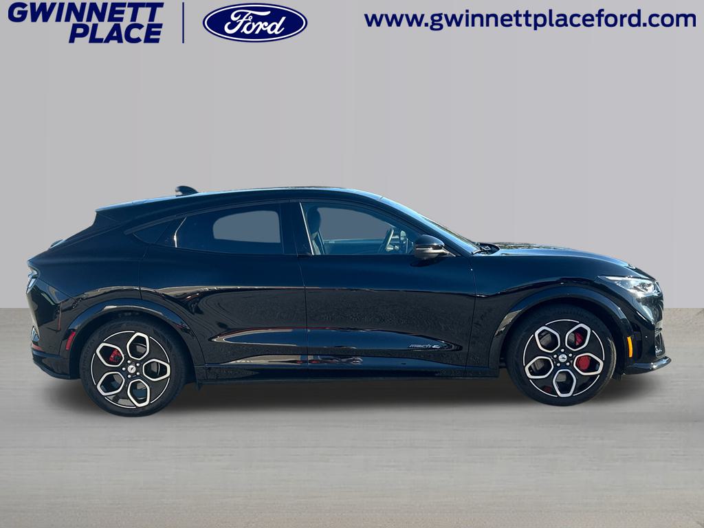 2023 Ford Mustang Mach-E GT 4