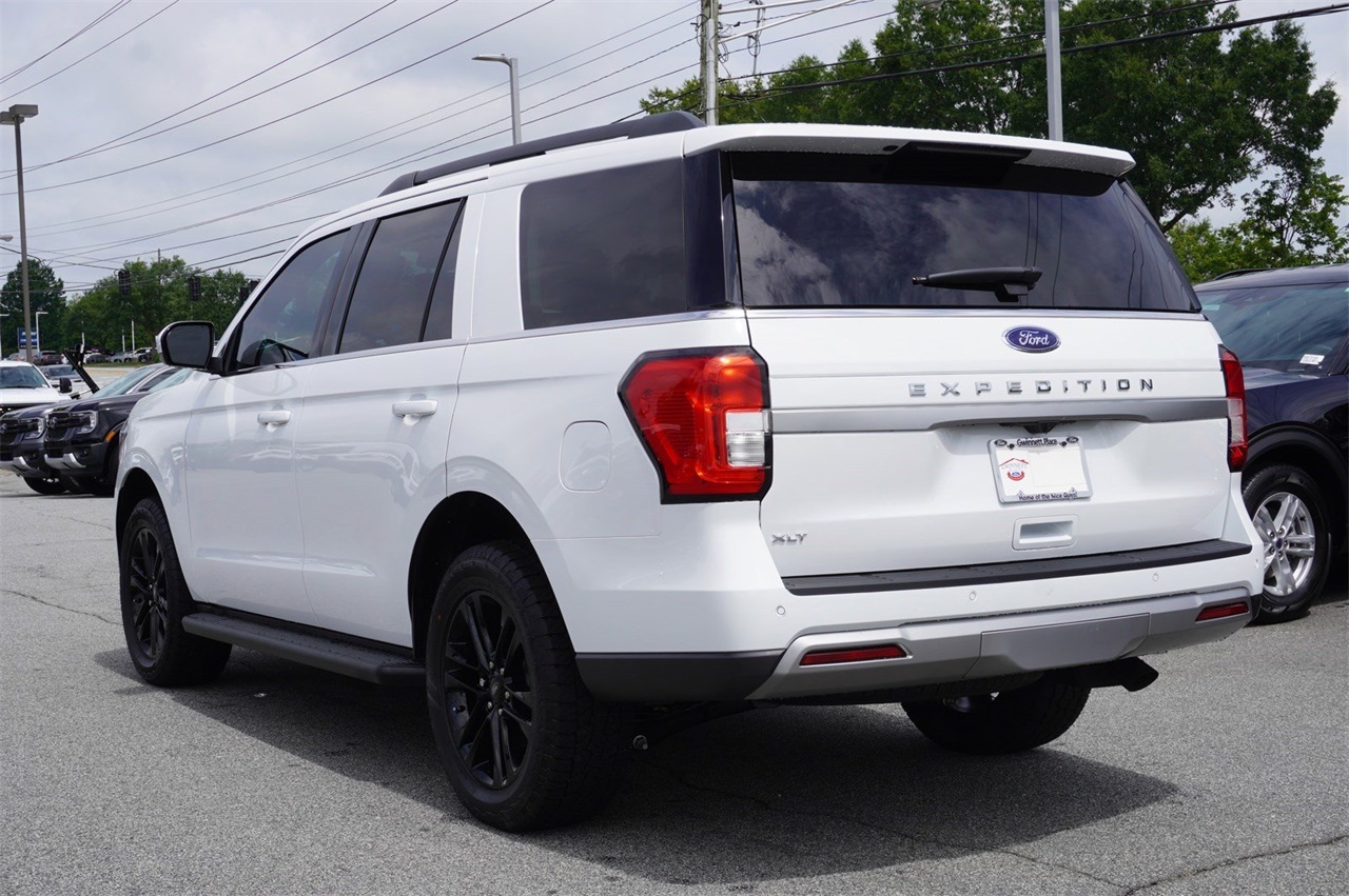 2024 Ford Expedition XLT 22