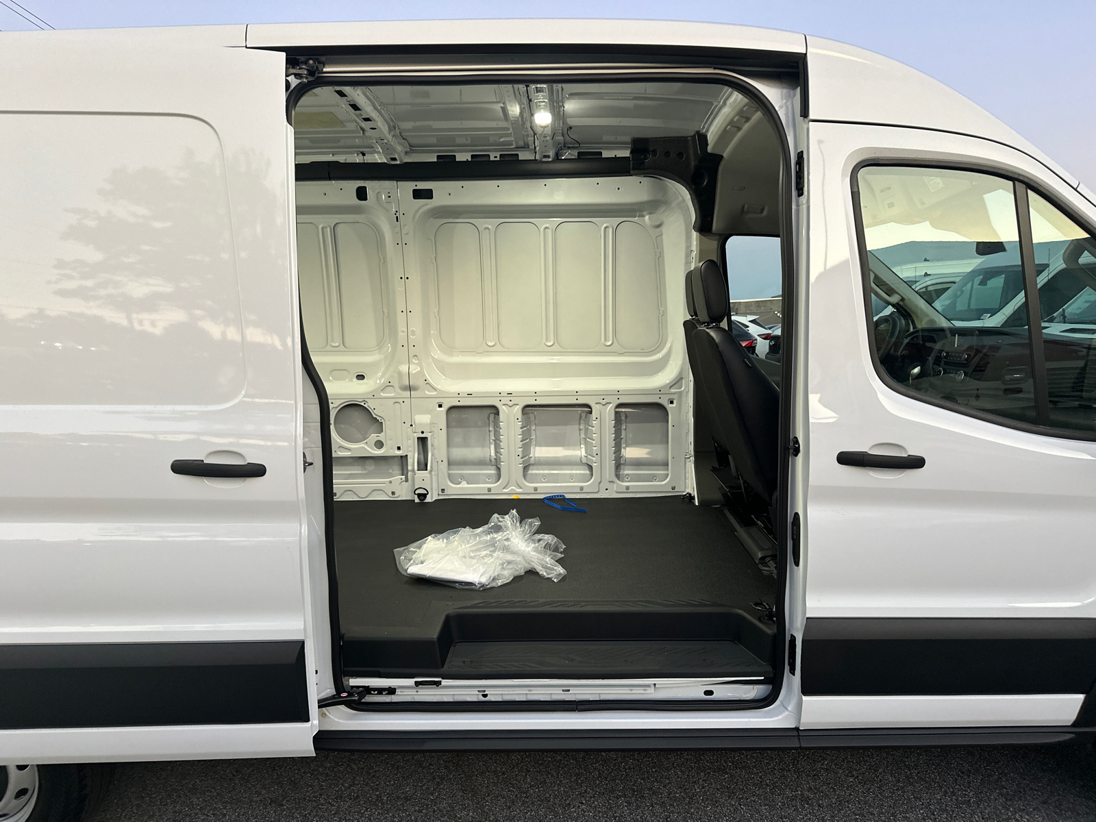 2024 Ford Transit-250 Base 15