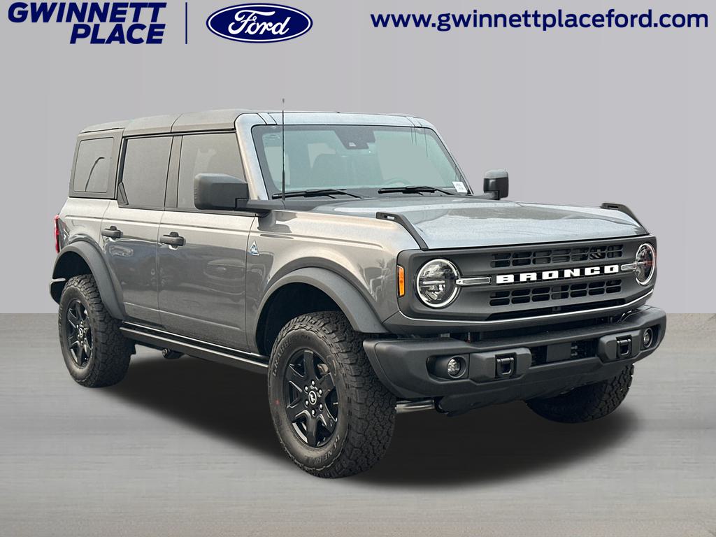 2024 Ford Bronco Black Diamond 3