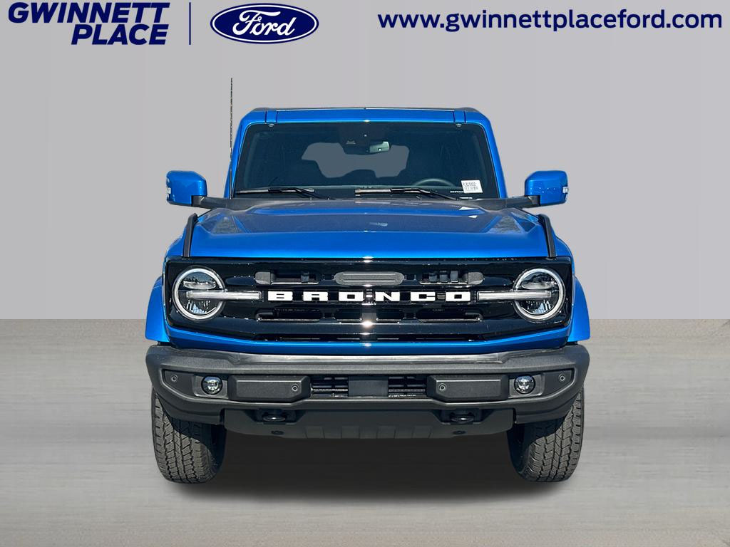 2024 Ford Bronco Outer Banks 2