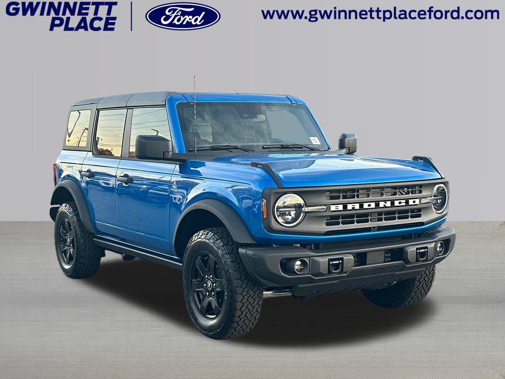 2024 Ford Bronco Black Diamond 3