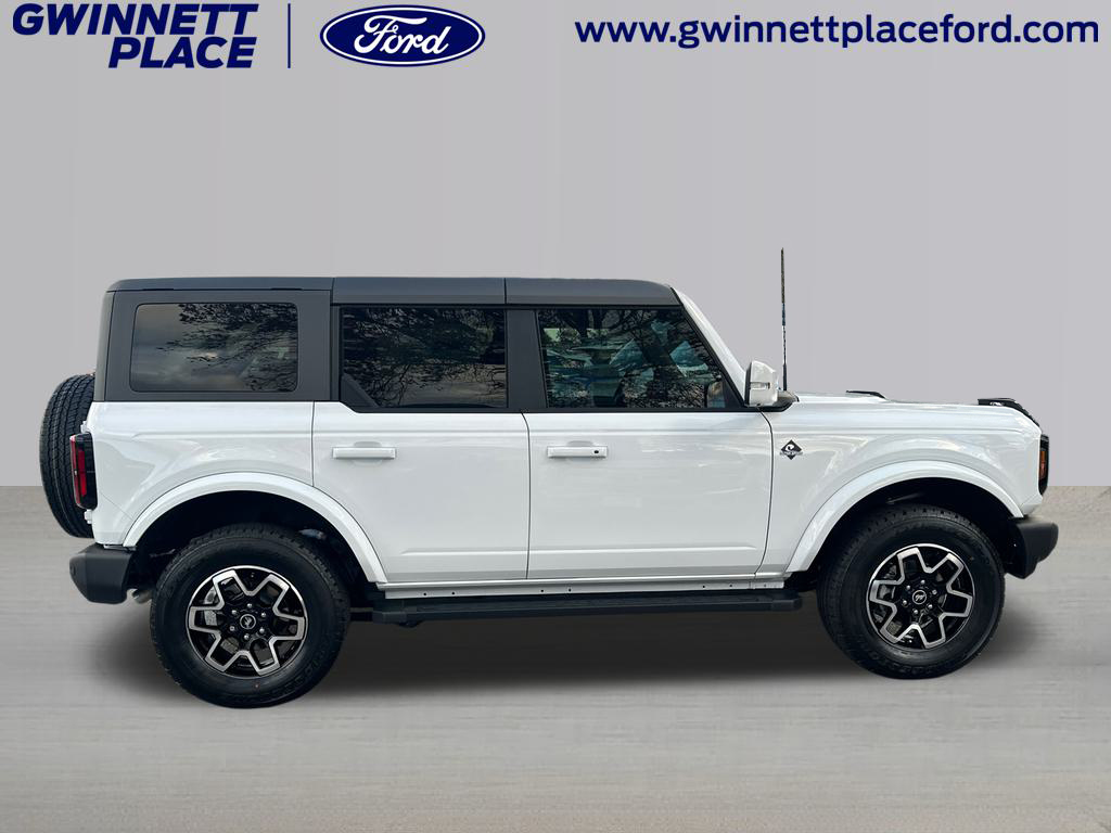 2024 Ford Bronco Outer Banks 4