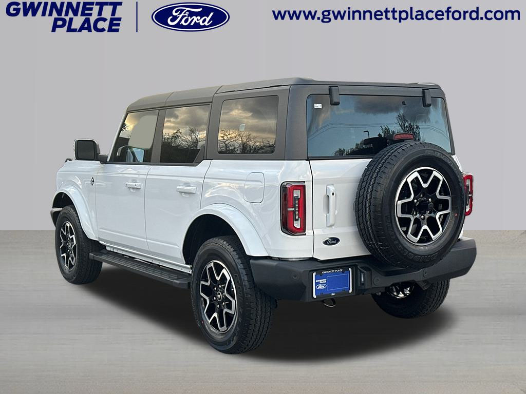 2024 Ford Bronco Outer Banks 7