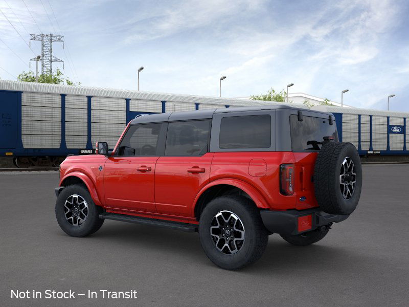 2024 Ford Bronco Outer Banks 4