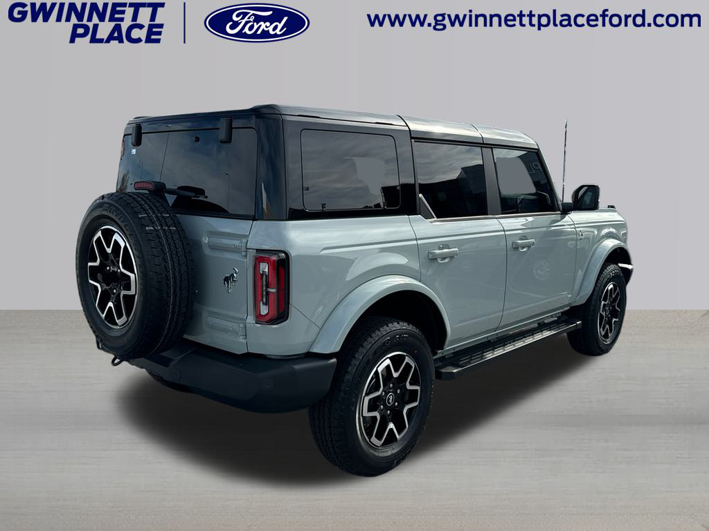 2024 Ford Bronco Outer Banks 5