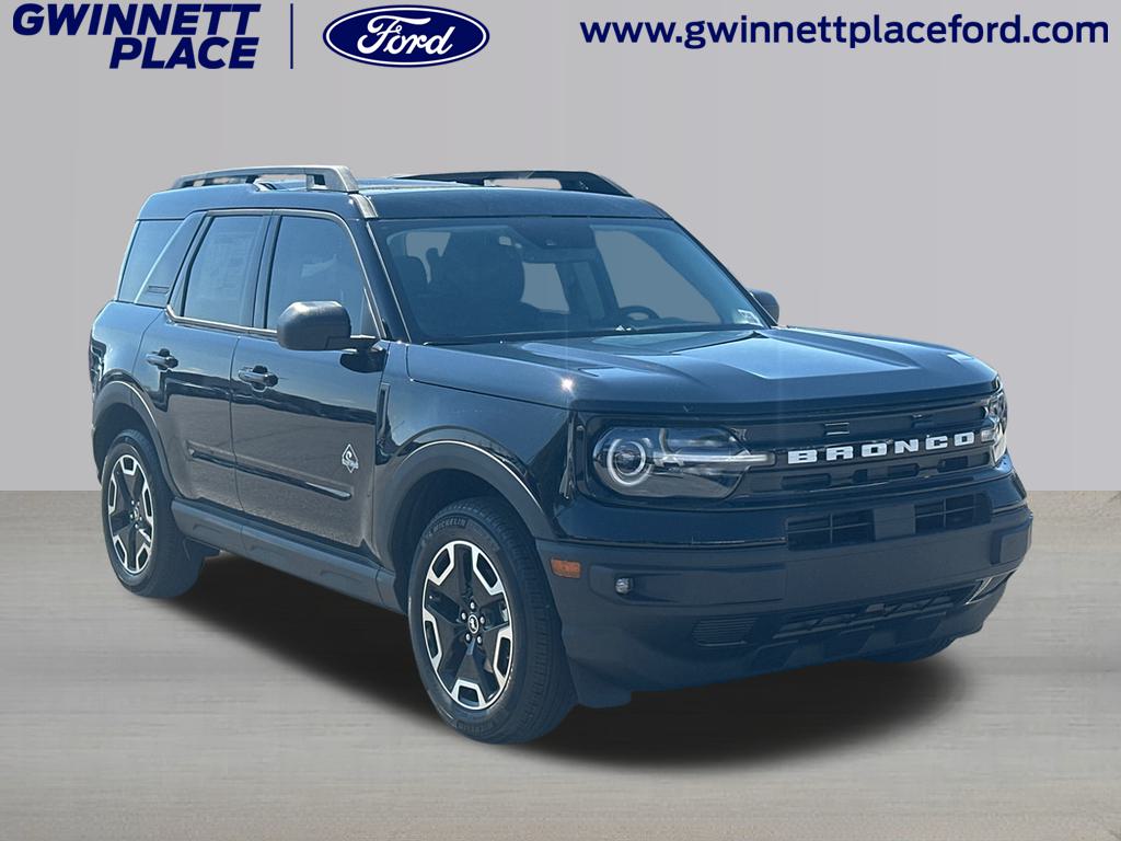 2024 Ford Bronco Sport Outer Banks 3