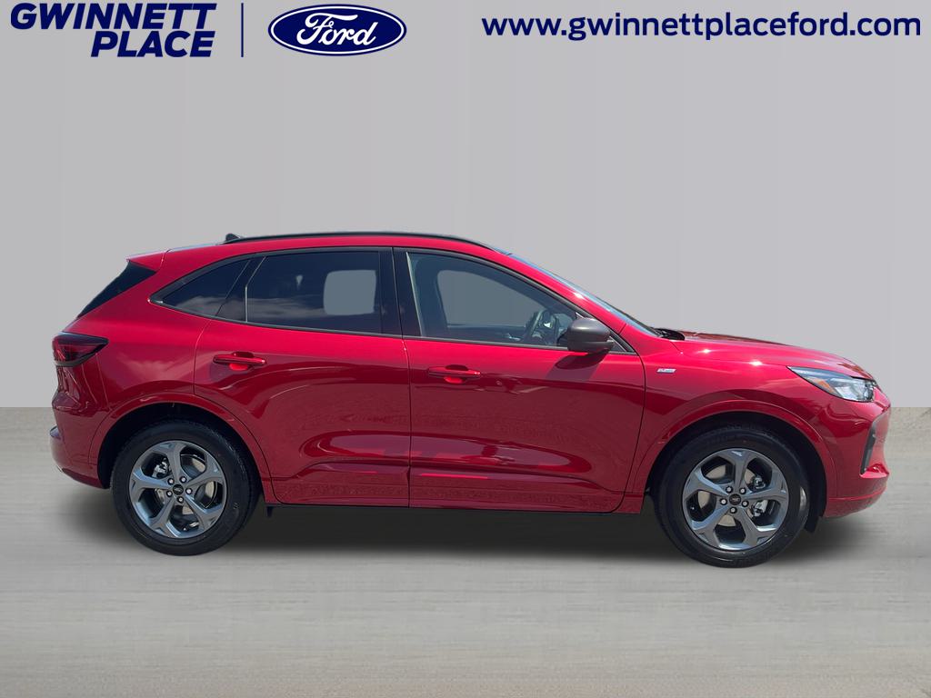 2024 Ford Escape ST-Line 4