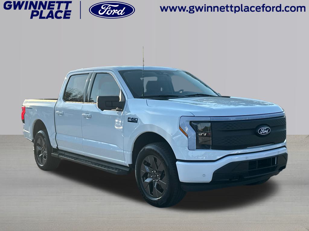 2024 Ford F-150 Lightning Flash 3