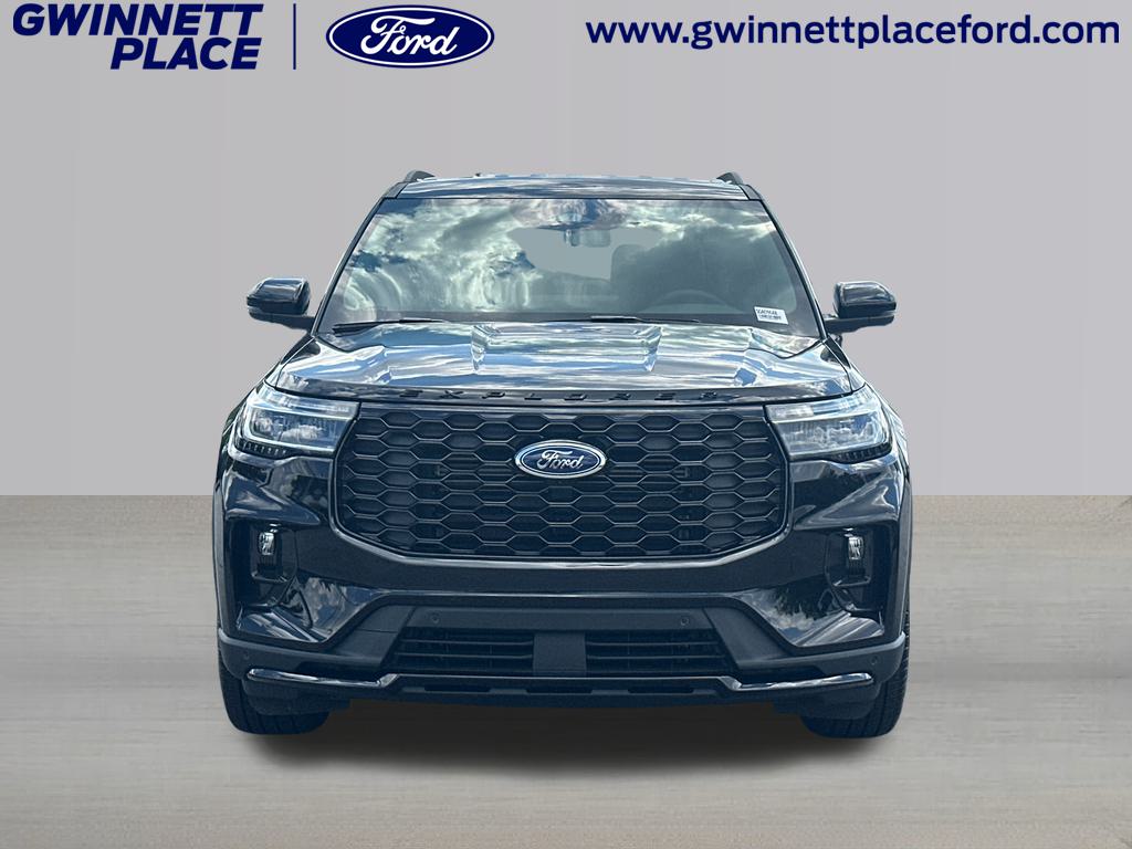 2025 Ford Explorer ST-Line 2