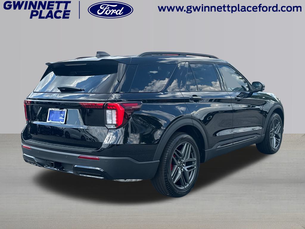 2025 Ford Explorer ST-Line 5